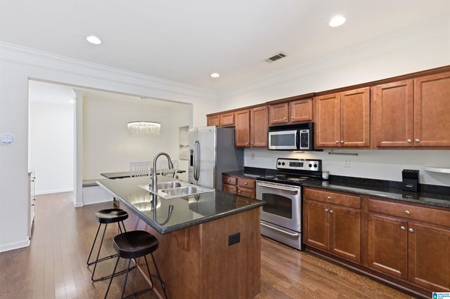 1105 INVERNESS COVE WAY, Birmingham, AL 35242