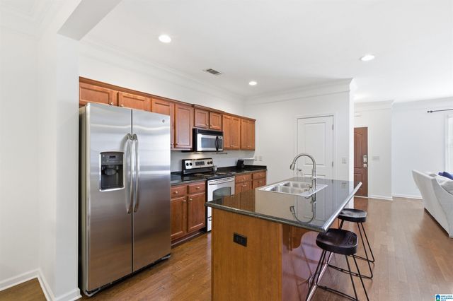 1105 INVERNESS COVE WAY, Birmingham, AL 35242