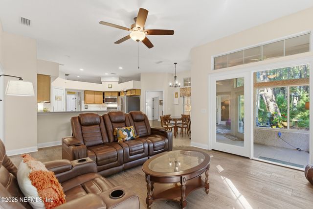 557 FEATHER OAKS Court, Orange Park, FL 32073