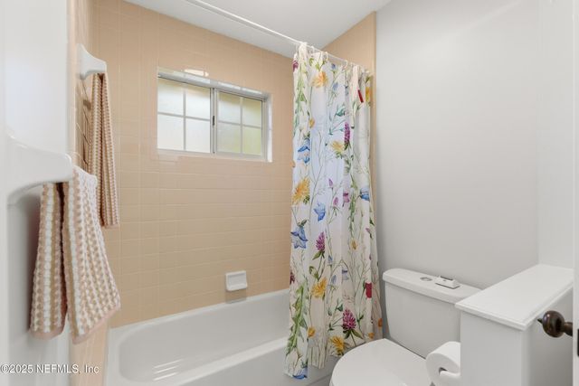 557 FEATHER OAKS Court, Orange Park, FL 32073