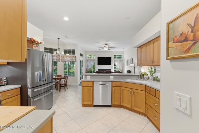 557 FEATHER OAKS Court, Orange Park, FL 32073