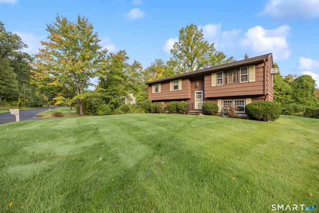 980 Notch Road, Cheshire, CT 06410