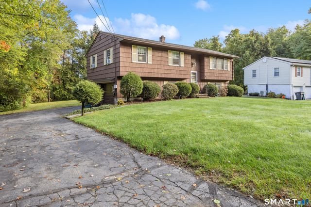 980 Notch Road, Cheshire, CT 06410