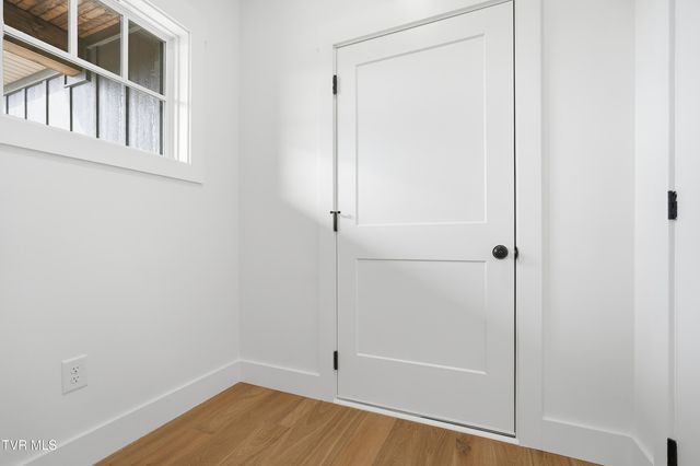 20 Glaze Farm Way, Johnson City, TN 37601