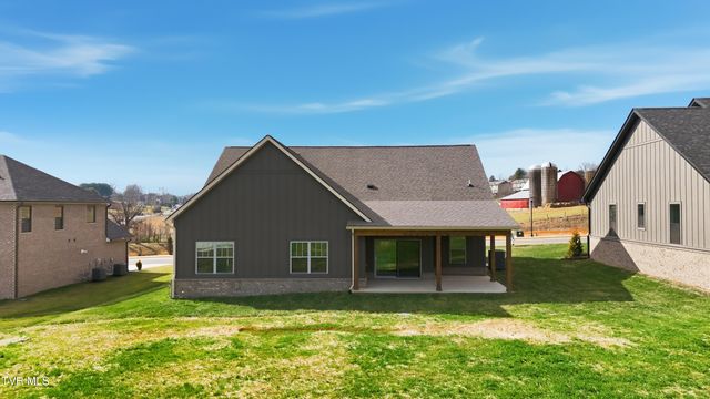 20 Glaze Farm Way, Johnson City, TN 37601