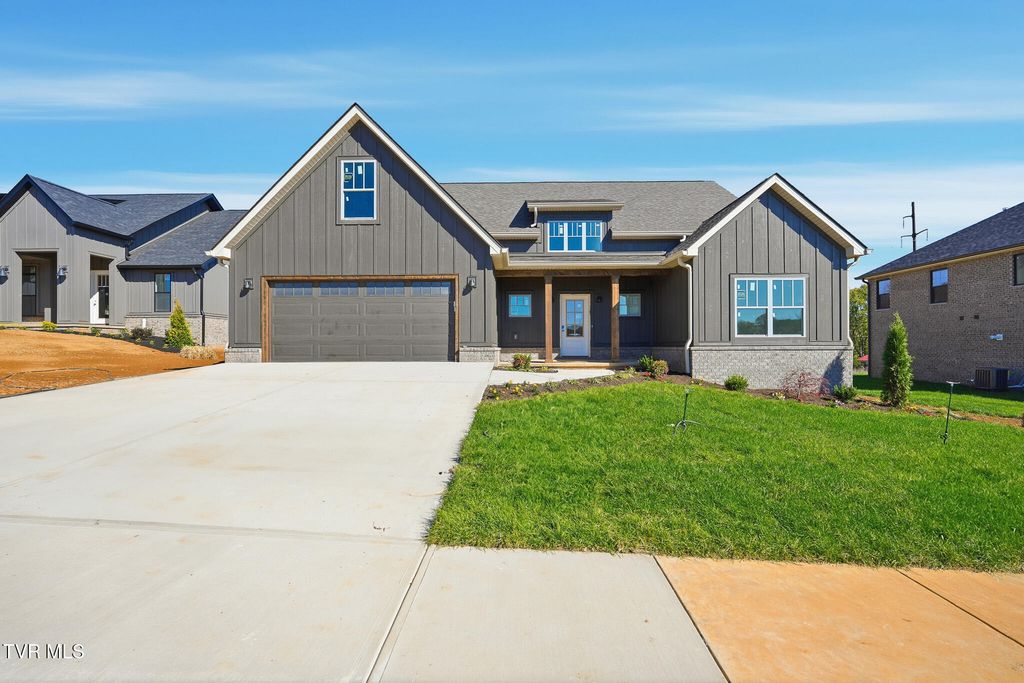 20 Glaze Farm Way, Johnson City, TN 37601