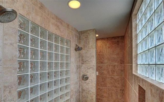 10829 Ickworth Court, Las Vegas, NV 89135