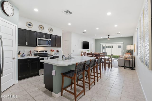 3350 W SPAULDING Avenue, Apache Junction, AZ 85120