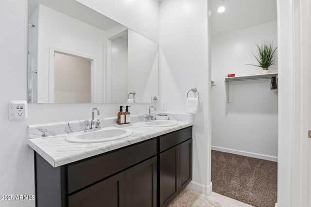 3350 W SPAULDING Avenue, Apache Junction, AZ 85120