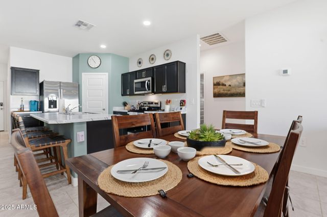 3350 W SPAULDING Avenue, Apache Junction, AZ 85120