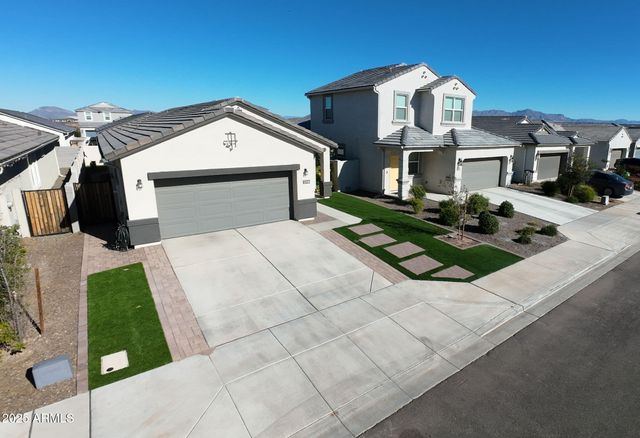 3350 W SPAULDING Avenue, Apache Junction, AZ 85120