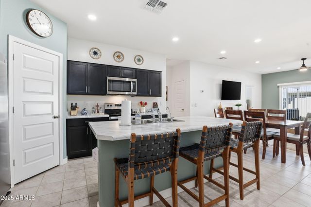 3350 W SPAULDING Avenue, Apache Junction, AZ 85120