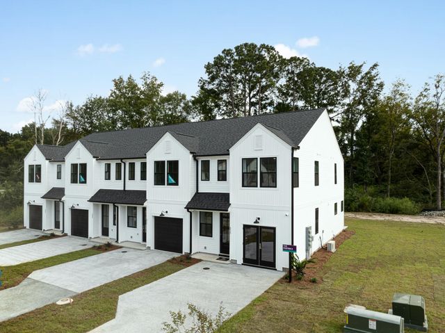 5096 Buggs Lane, Summerville, SC 29485