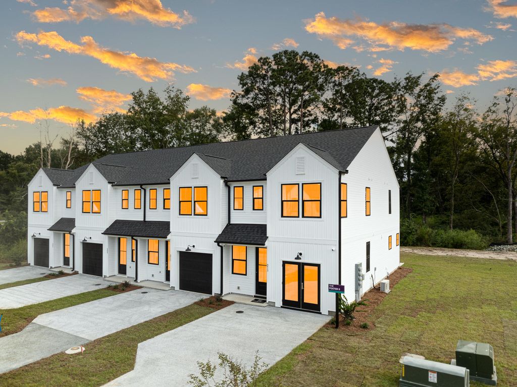 5096 Buggs Lane, Summerville, SC 29485