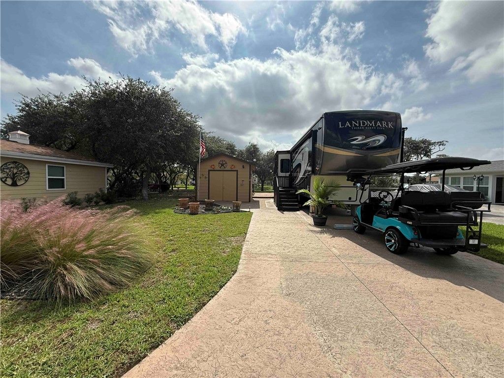 107 Augusta Circle, Aransas Pass, TX 78336 — photo 3