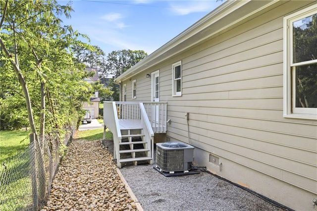 188 Poplar Street, Buford, GA 30518