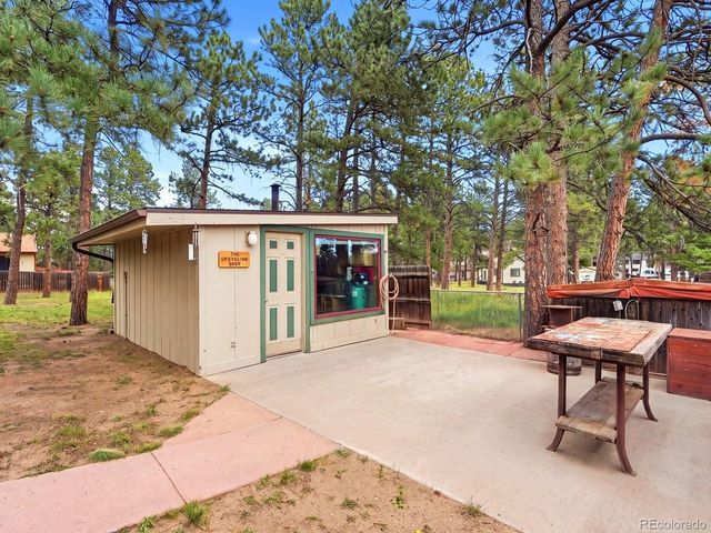30402 Hilltop Dr, Evergreen, CO 80439