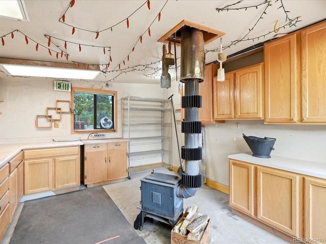 30402 Hilltop Dr, Evergreen, CO 80439