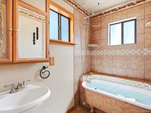 30402 Hilltop Dr, Evergreen, CO 80439