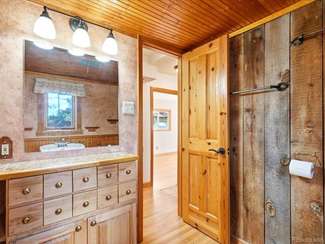 30402 Hilltop Dr, Evergreen, CO 80439