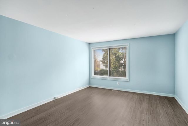 9410 WALBURG WAY, Gaithersburg, MD 20886