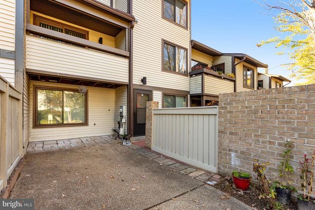 9410 WALBURG WAY, Gaithersburg, MD 20886