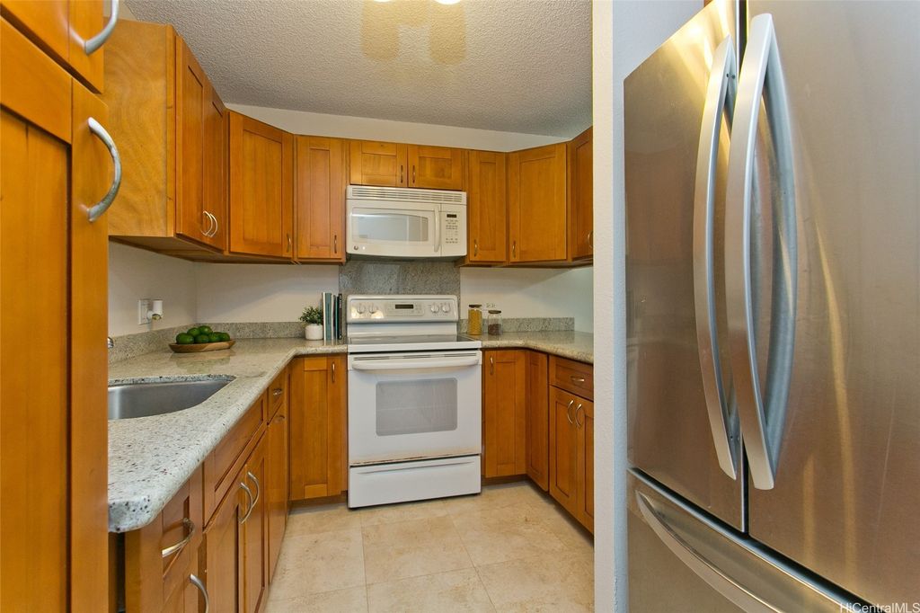 98-501 Koauka Loop A506, Aiea, HI 96701