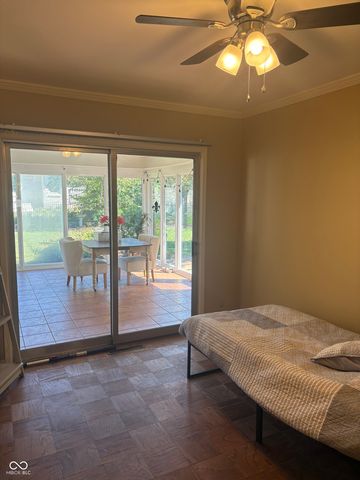 1921 Washington Street, Columbus, IN 47201