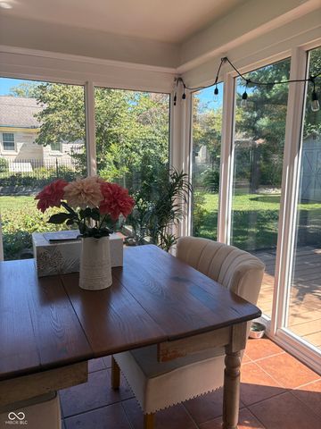 1921 Washington Street, Columbus, IN 47201