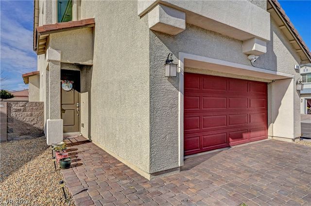 9165 Blue Poppy Street, Las Vegas, NV 89148