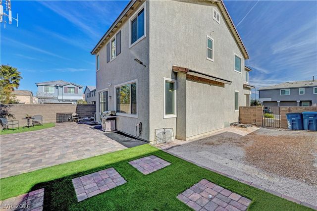 9165 Blue Poppy Street, Las Vegas, NV 89148