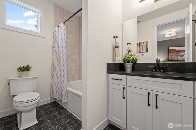 2413 74th Avenue Ct NW, Gig Harbor, WA 98335