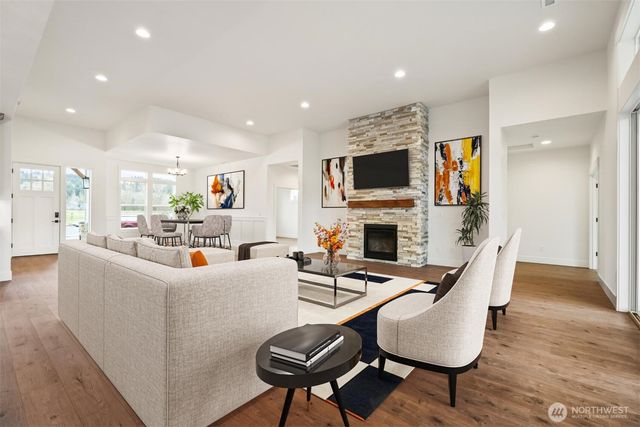 2413 74th Avenue Ct NW, Gig Harbor, WA 98335