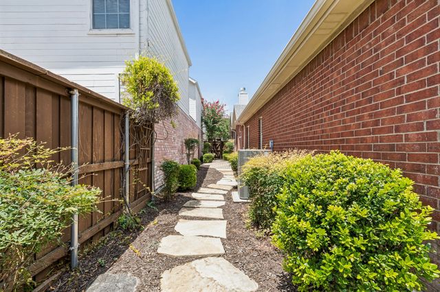 6852 High Field Trail, Plano, TX 75023