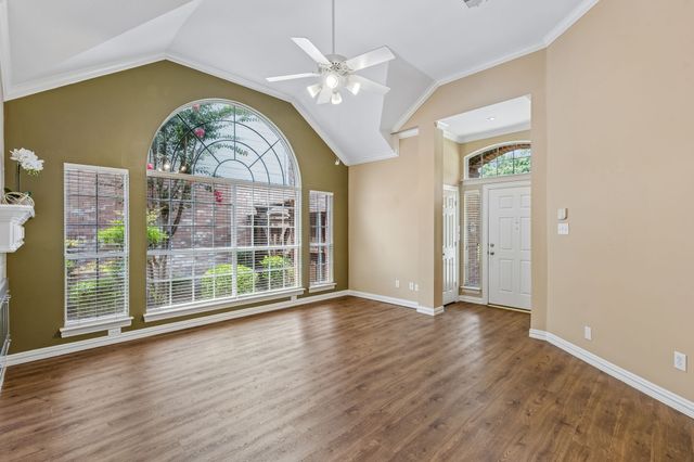 6852 High Field Trail, Plano, TX 75023