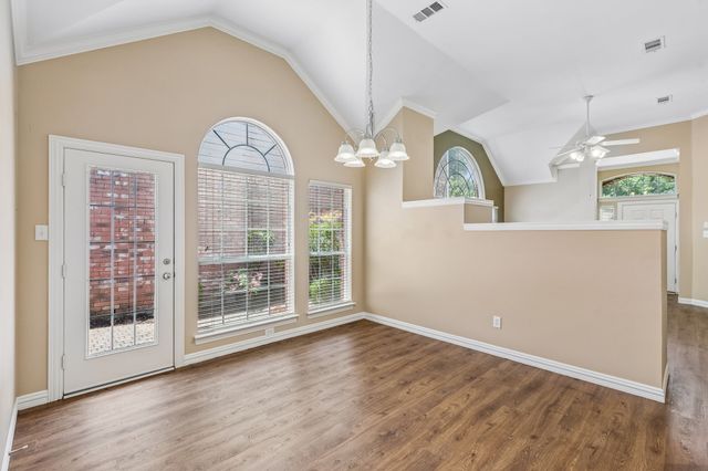 6852 High Field Trail, Plano, TX 75023