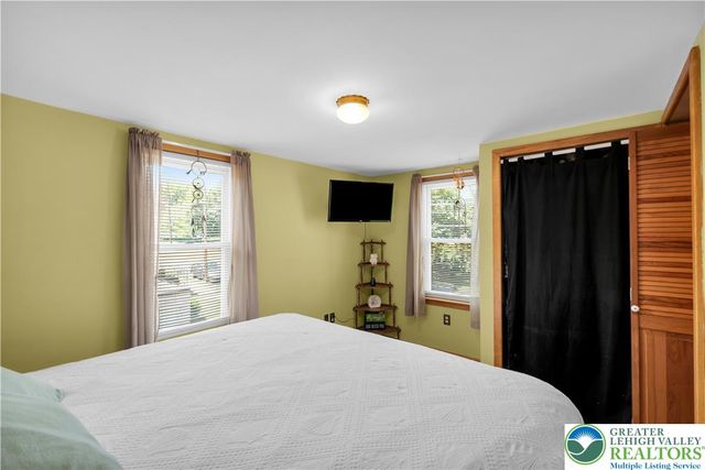720 North Bishopthorpe, Fountain Hill Boro, PA 18015