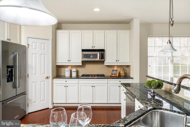 51 MONTE CARLO DR, Hamilton, NJ 08691