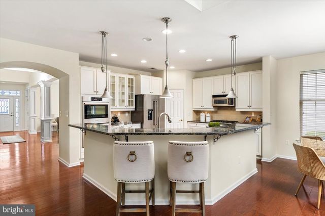 51 MONTE CARLO DR, Hamilton, NJ 08691