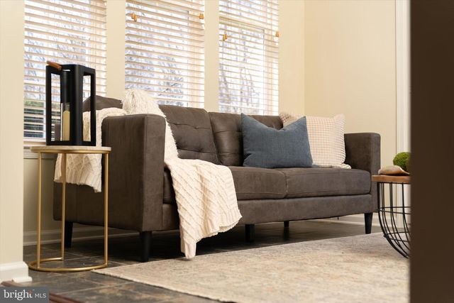 51 MONTE CARLO DR, Hamilton, NJ 08691