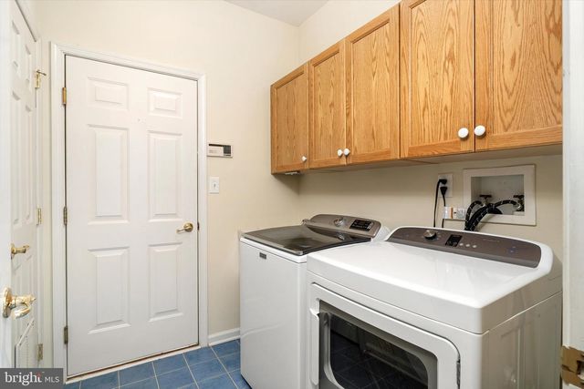 51 MONTE CARLO DR, Hamilton, NJ 08691