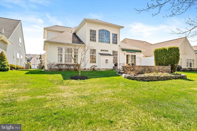 51 MONTE CARLO DR, Hamilton, NJ 08691