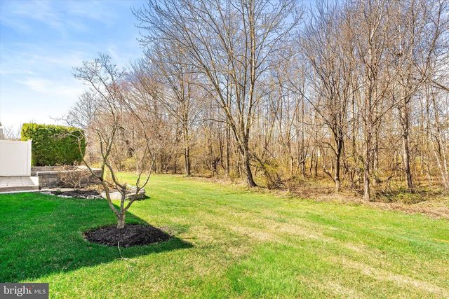 51 MONTE CARLO DR, Hamilton, NJ 08691