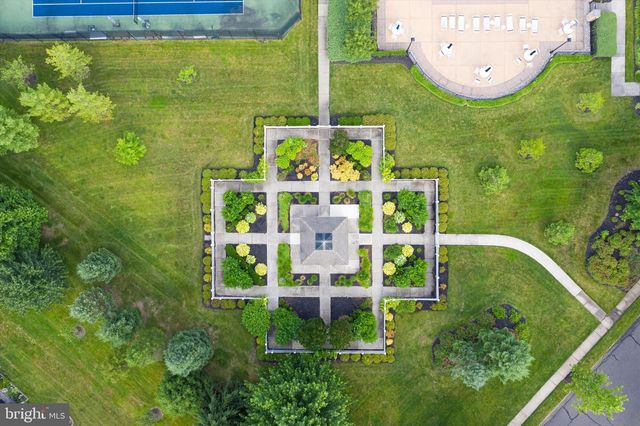 51 MONTE CARLO DR, Hamilton, NJ 08691