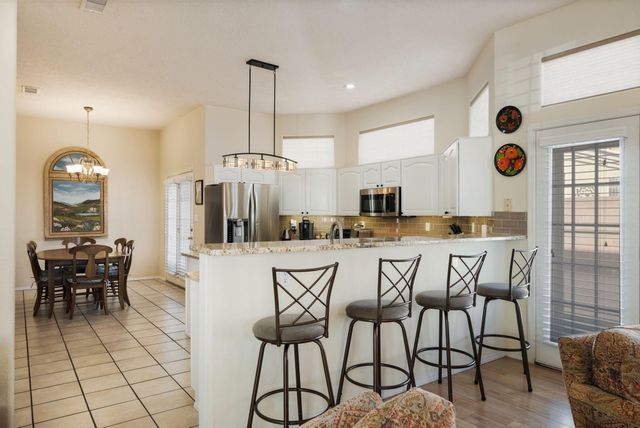 8608 Tierra Alegre Drive NE, Albuquerque, NM 87122