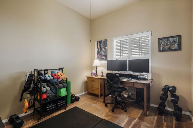 8608 Tierra Alegre Drive NE, Albuquerque, NM 87122