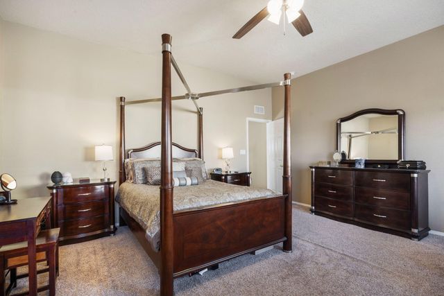 8608 Tierra Alegre Drive NE, Albuquerque, NM 87122