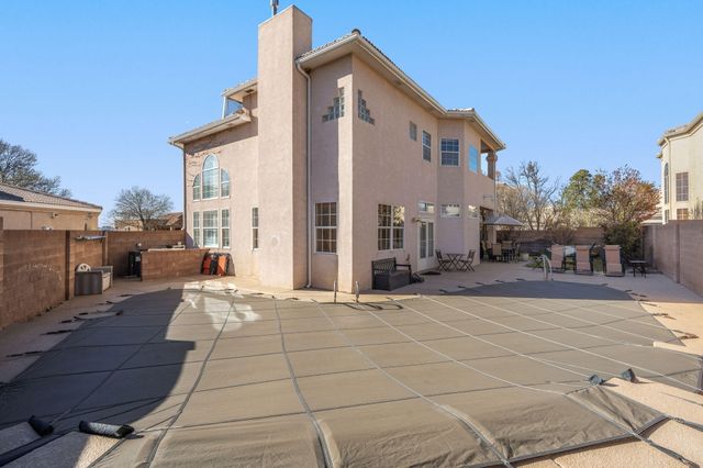 8608 Tierra Alegre Drive NE, Albuquerque, NM 87122