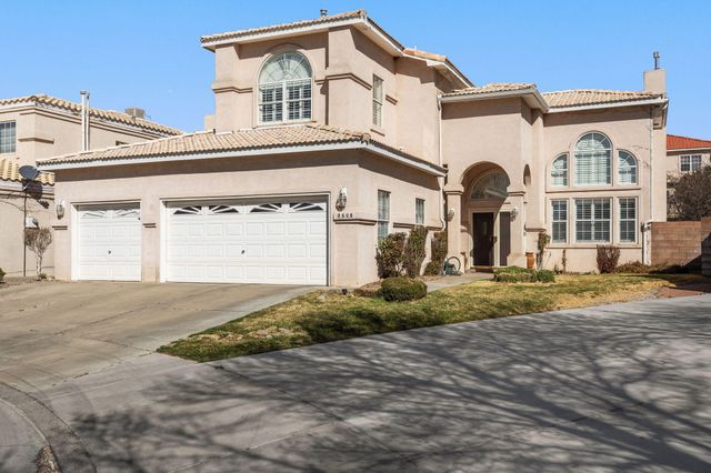 8608 Tierra Alegre Drive NE, Albuquerque, NM 87122