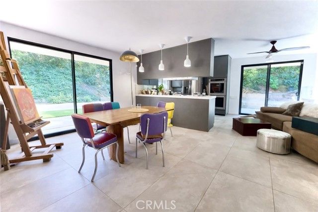 4709 Dunman, Woodland Hills (los Angeles), CA 91364